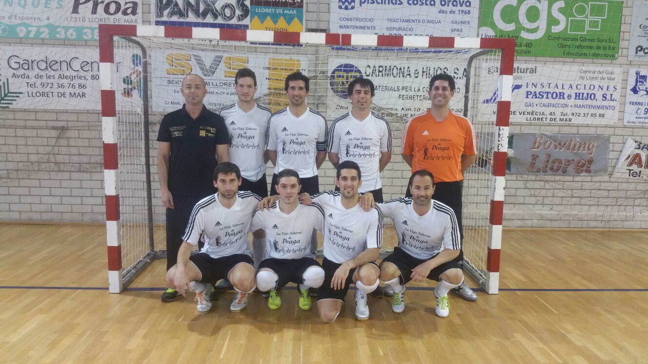 Jueves 12 a las 12:00, Taberna de Praga - SMR Futsal Zlin (R. Checa), cuartos de final de la Champions League de Clubes.